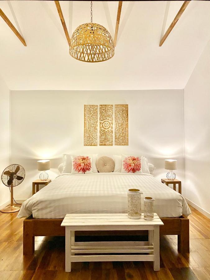 Nibbana Bungalows Hinkong 외부 사진